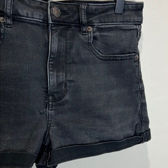 American Eagle Shorts Black Jean Cuff Next Level Stretch Super High Rise Shortie - Picture 3 of 13